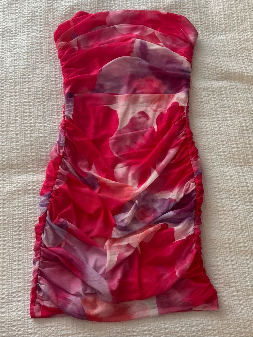 Showpo Catherine floral Hot Pink strapless mini dress size medium - Picture 4 of 6